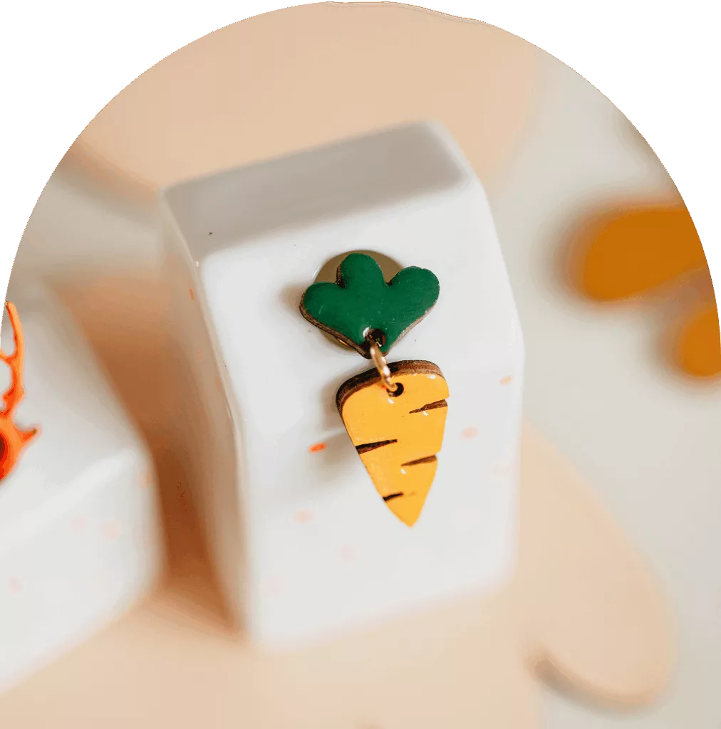 Bijoux_Isatis_Bijoux_Bois_Sur_mesure_Caen_Broche_Enfant